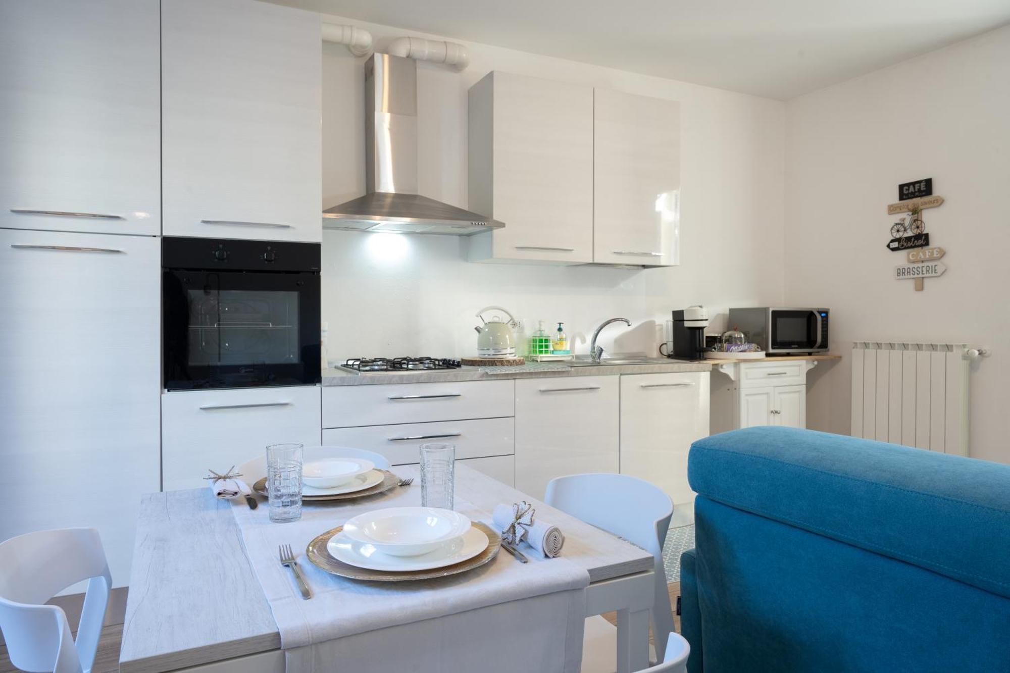 Lora Rose Suite ,Free Parking, Self Check In,2 Côme Extérieur photo