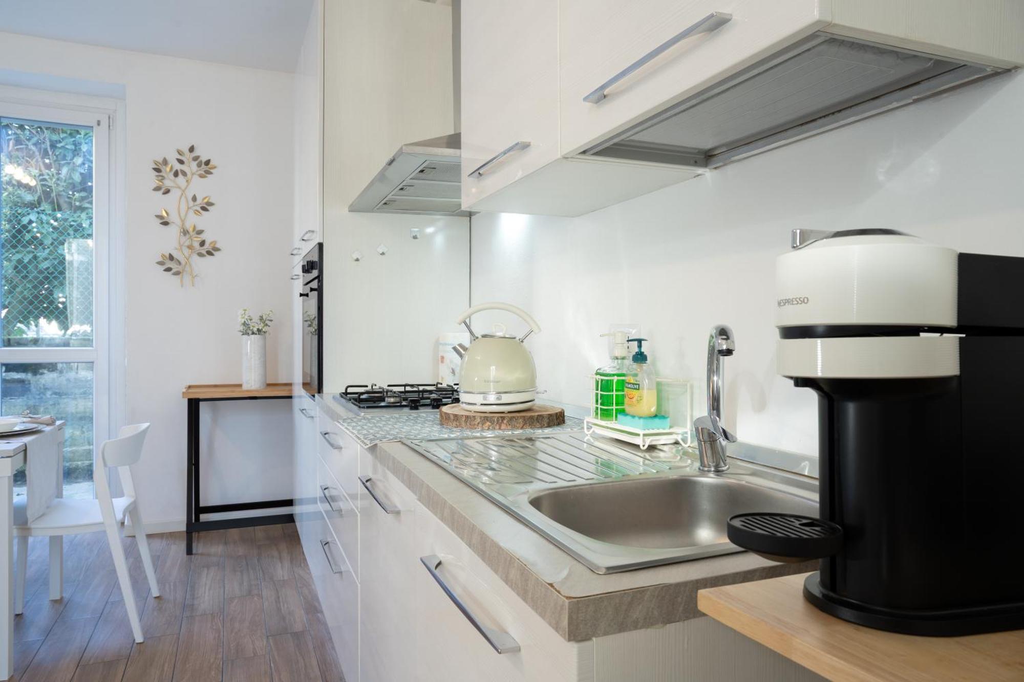 Lora Rose Suite ,Free Parking, Self Check In,2 Côme Extérieur photo