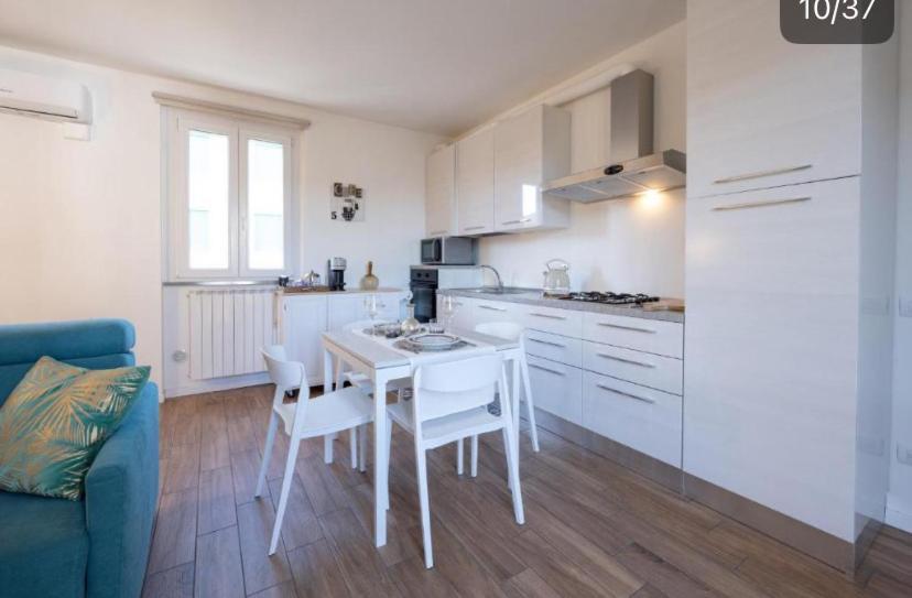 Lora Rose Suite ,Free Parking, Self Check In,2 Côme Extérieur photo